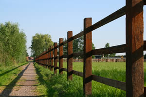 Hardhouten weideafrastering